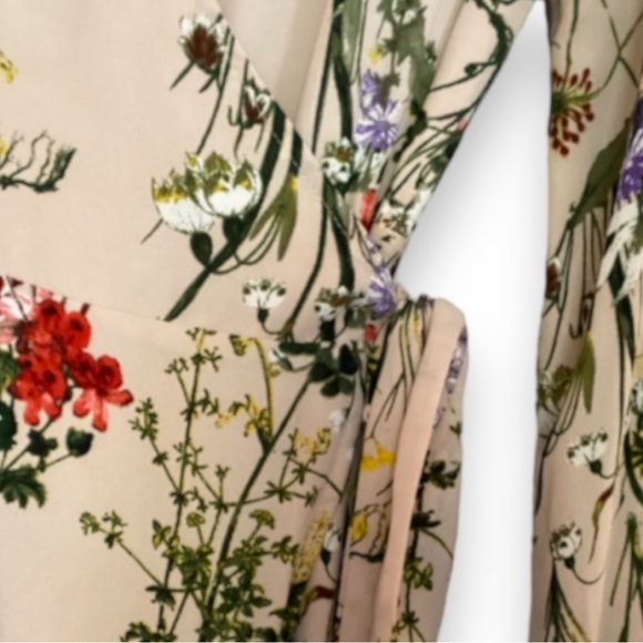 Gianni Bini | Floral Pattern Maxi Wrap Dress | Size Small | Nude/Pink | $60 - Picture 9 of 11